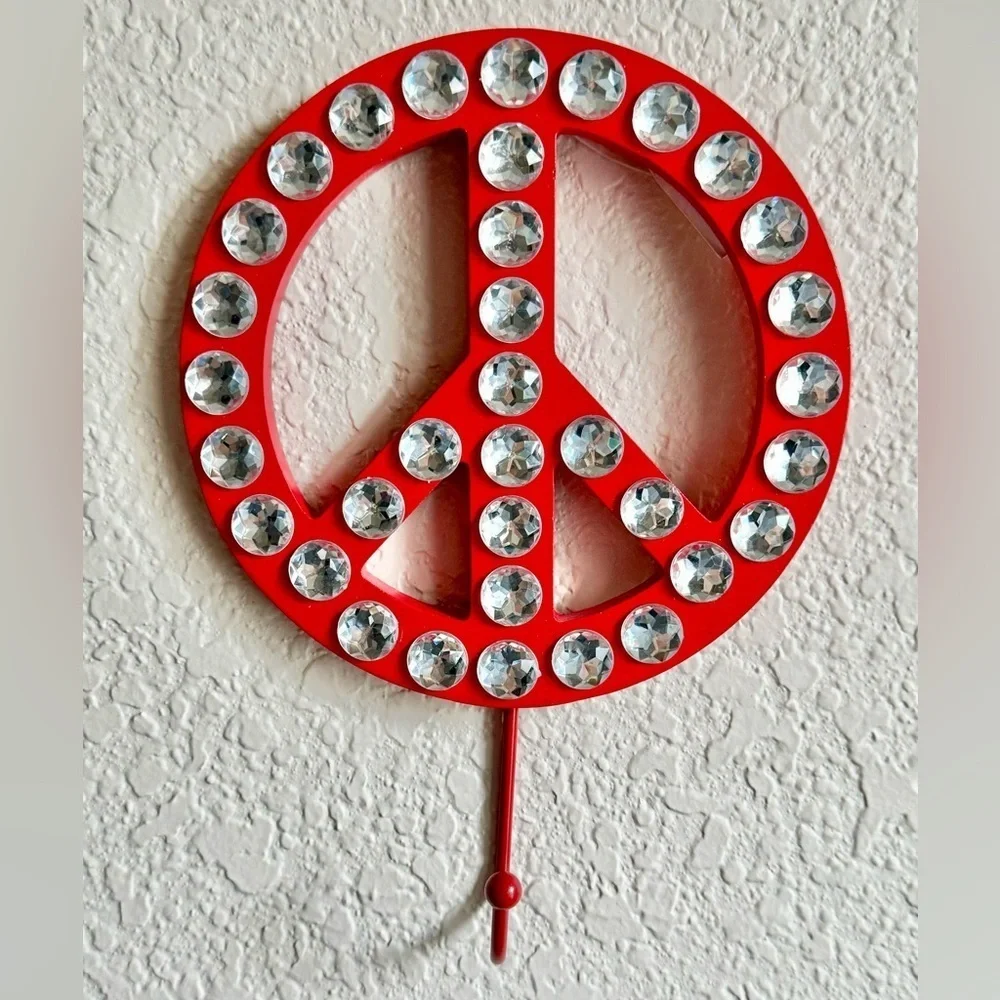 New Retro Style Red Peace Sign w/ Clear Rhinestones Wood & Metal Wall Hook 8.25”